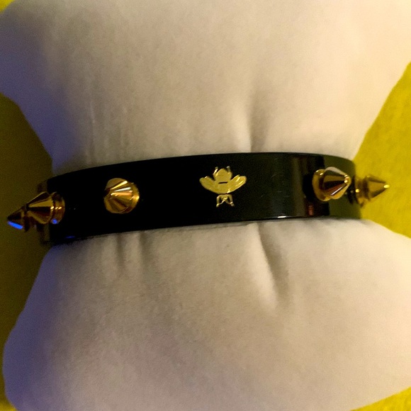 Gucci Plaxiglass & Stainless Steel Skeleton Stud Quart Watch - Picture 11 of 12